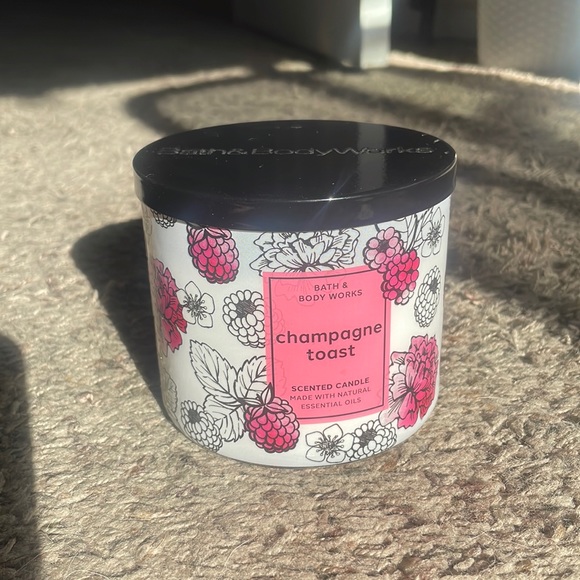 Bath & Body Works Other - Bath & Body Works Candle (3 Wick)
